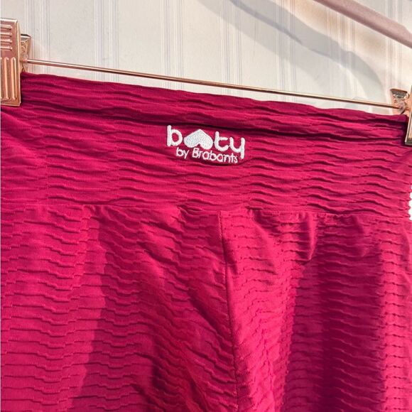 Booty by brabants Vibrant Pink Textured Leggings OS - Picture 5 of 7